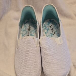 Skechers White Slip-On Mules with Aqua Floral Insole